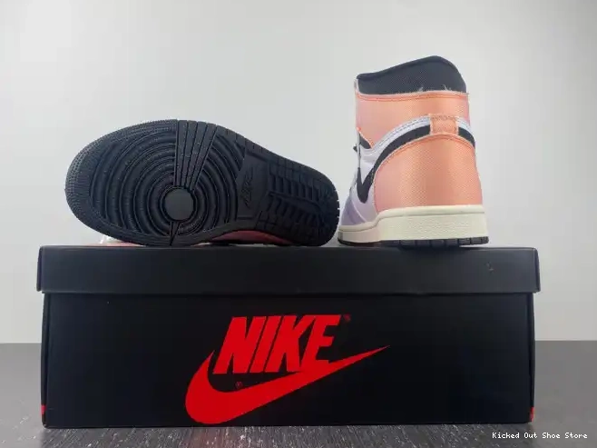 Kicked Out Shoe Store 1 Retro High OG Skyline DX0054-805 Jordan 0603